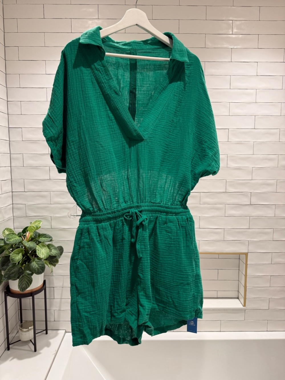 Cupshe “Mossy Bliss Romper in Green. Gauze Romper with Drawstring Waist